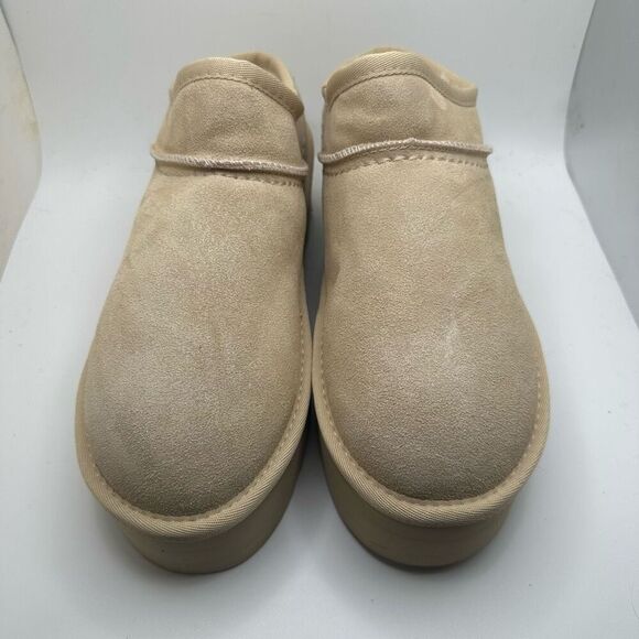 CUSHIONAIRE Women's Genuine Suede Cozy Mule Platform +Memory Foam 9 SAND NEW - Picture 2 of 7